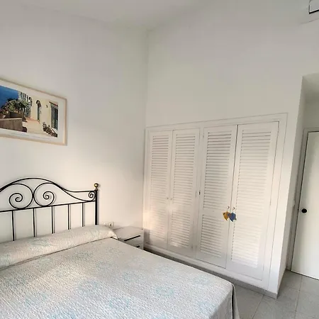 Al Lado De La Playa En Xoriguer-ciutadella Con Piscina Apartment