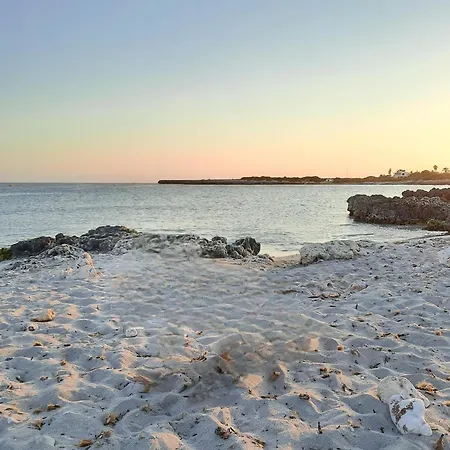 Al Lado De La Playa En Xoriguer-ciutadella Con Piscina * Son Xoriguer