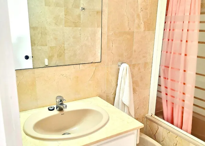 Al Lado De La Playa En Xoriguer-ciutadella Con Piscina *