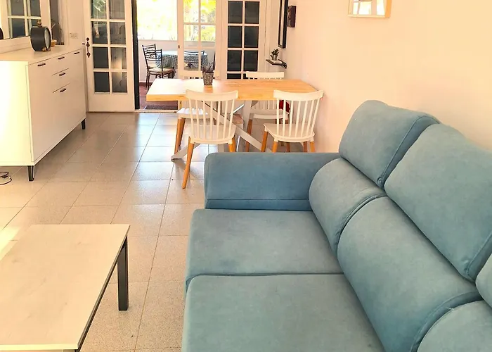 Al Lado De La Playa En Xoriguer-ciutadella Con Piscina דירה