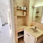 Al Lado De La Playa En Xoriguer-ciutadella Con Piscina
